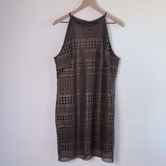 NWT White House Black Market Bronze Laser Cut Out Crochet Lace Sheath Dress 12 - Picture 1 of 9